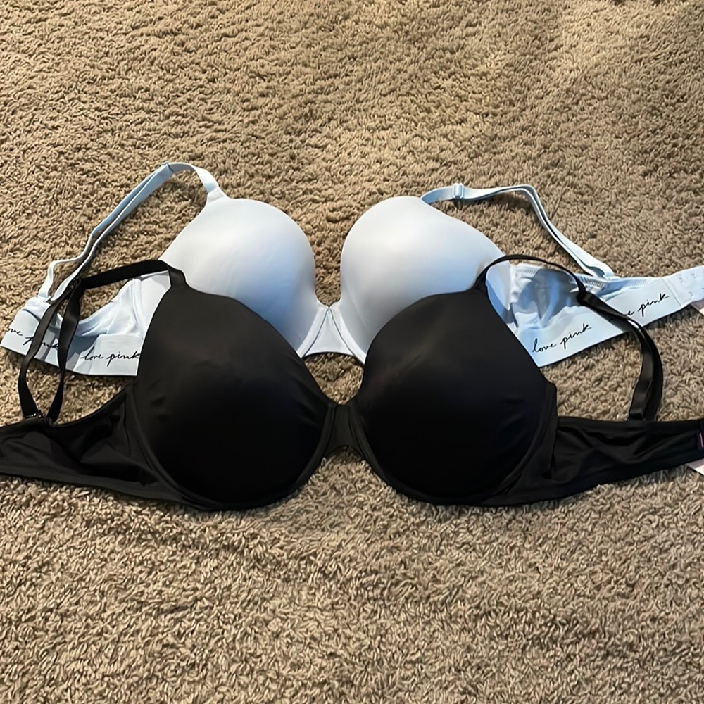 Lot of 2 Victoria’s Secret Pink Wear Everywhere Lightly Lined Bras 38DDD